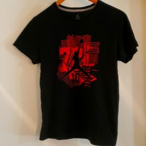 Men's graphic tee